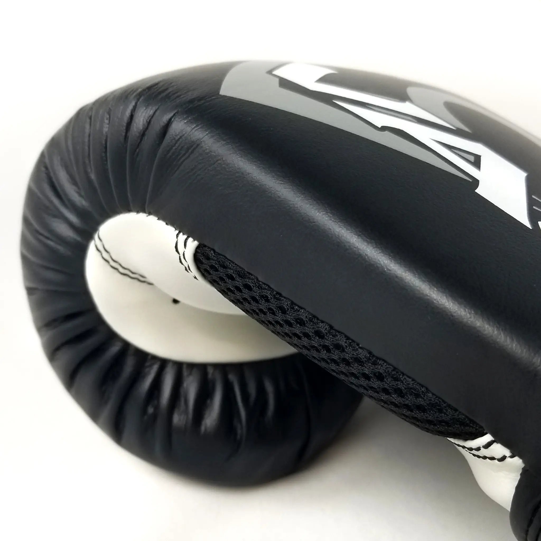 RB2 Super Bag Gloves 2.0 - Image 4