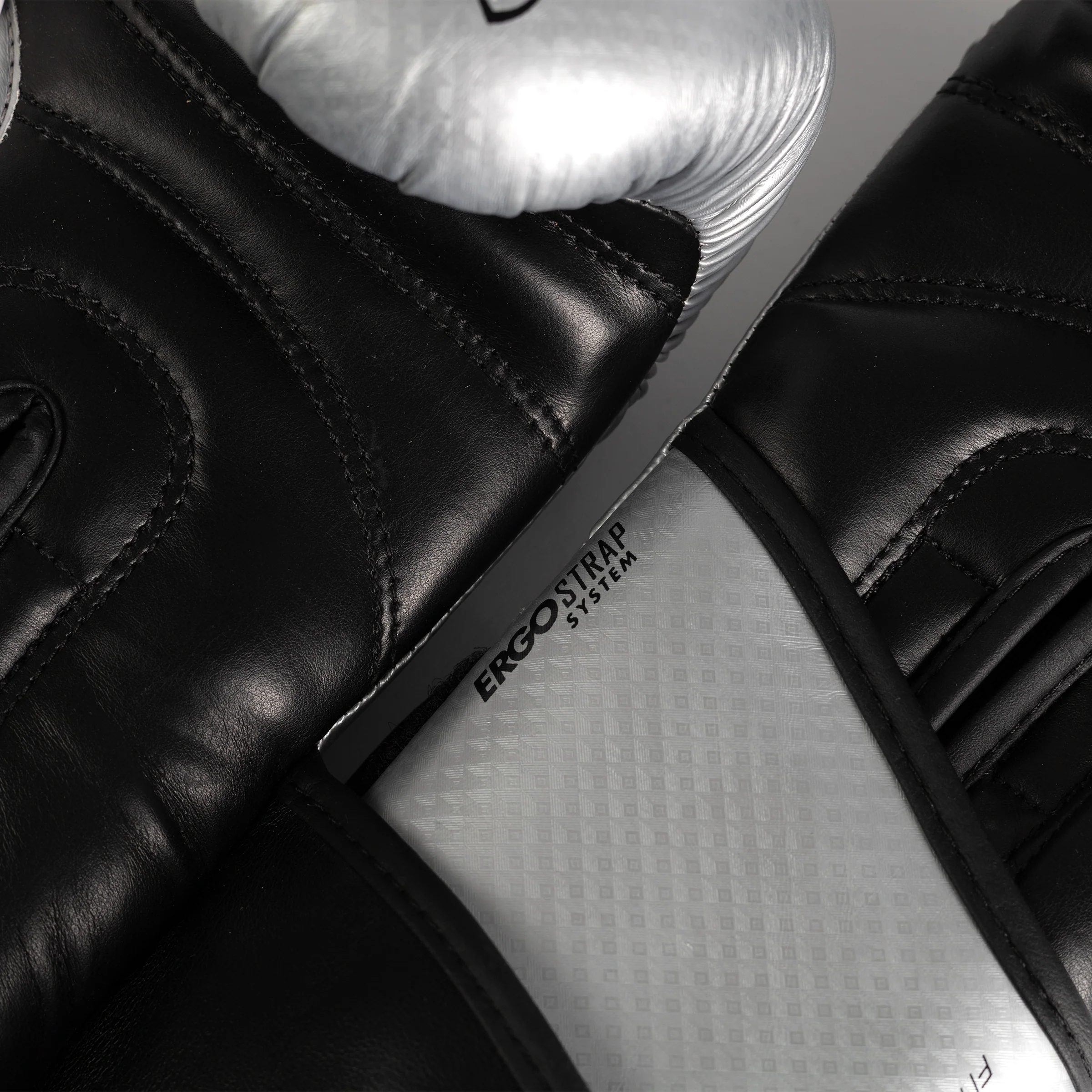 RB7 Fitness Plus Bag Gloves - Image 36