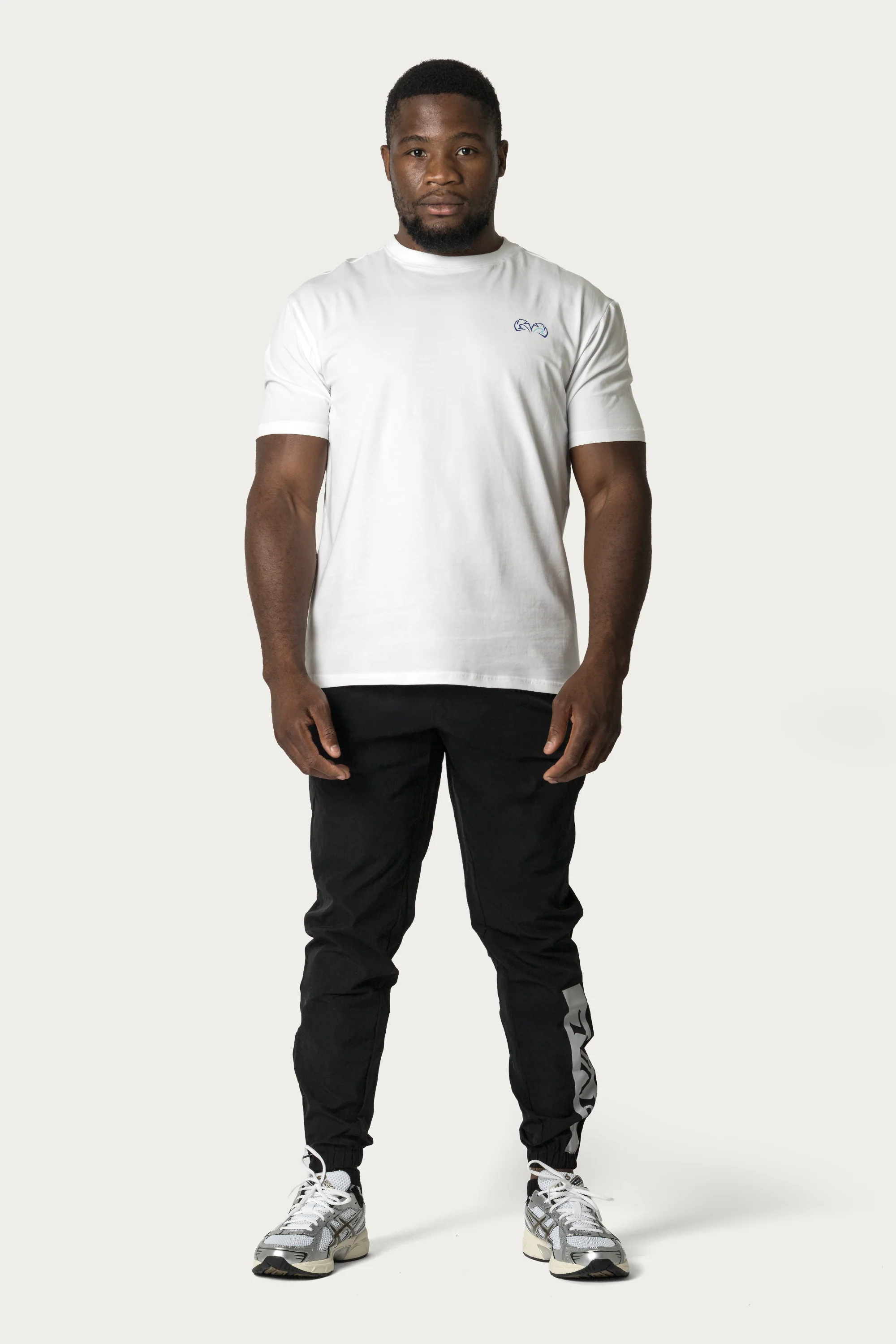 Faded Gloves Graphic Tee with spandex - Image 10