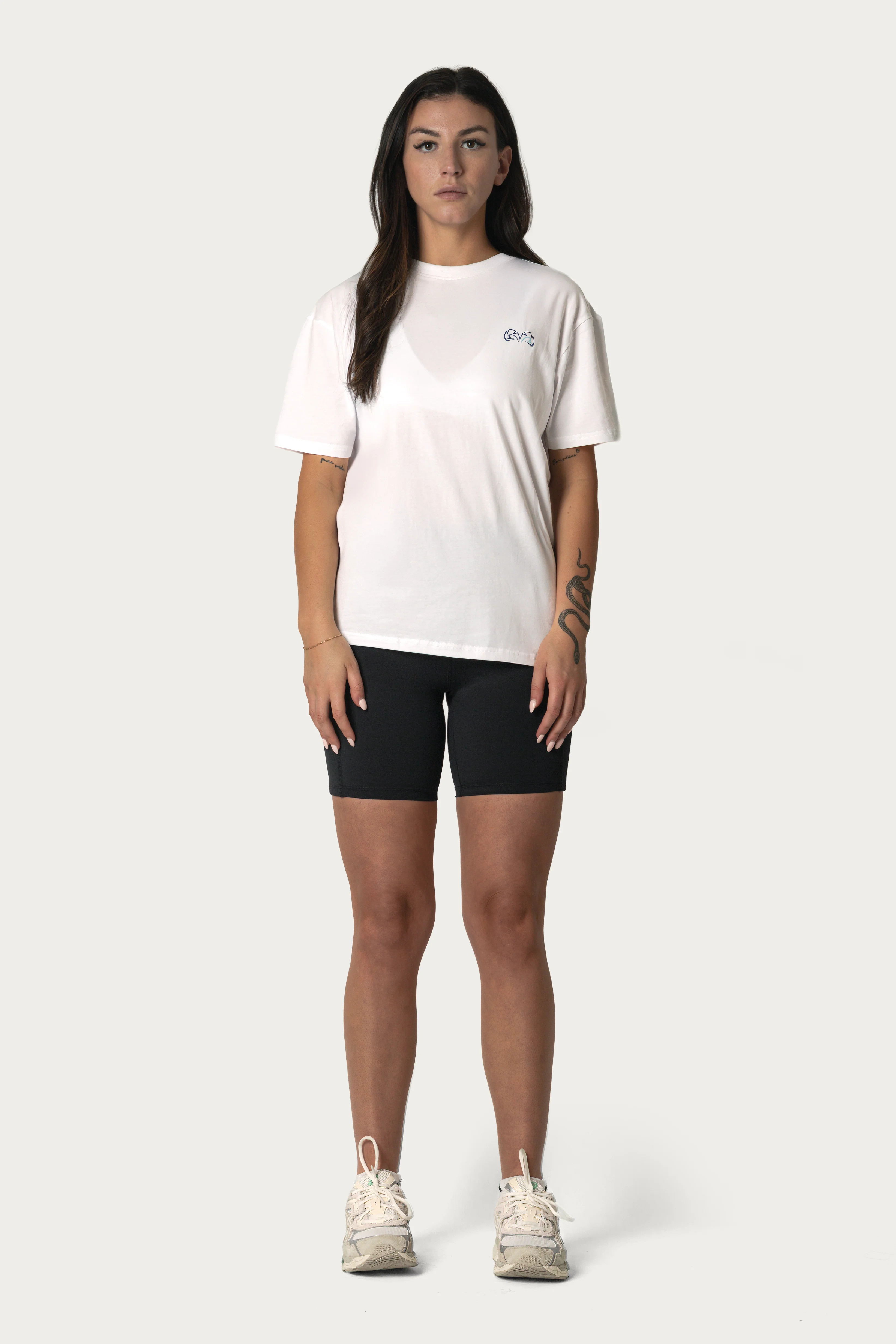 Faded Gloves Graphic Tee with spandex - Image 17
