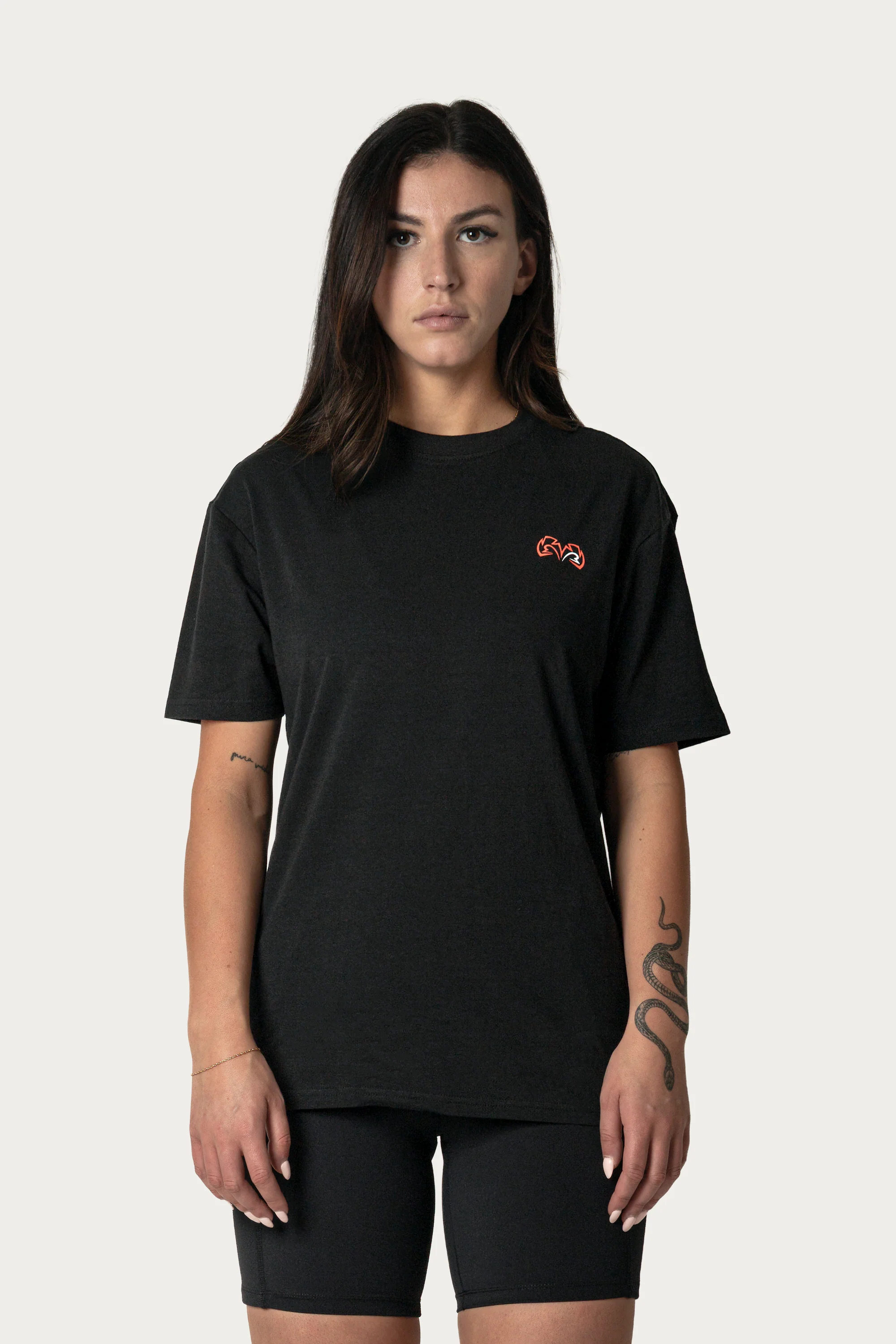Faded Gloves Graphic Tee with spandex - Image 4