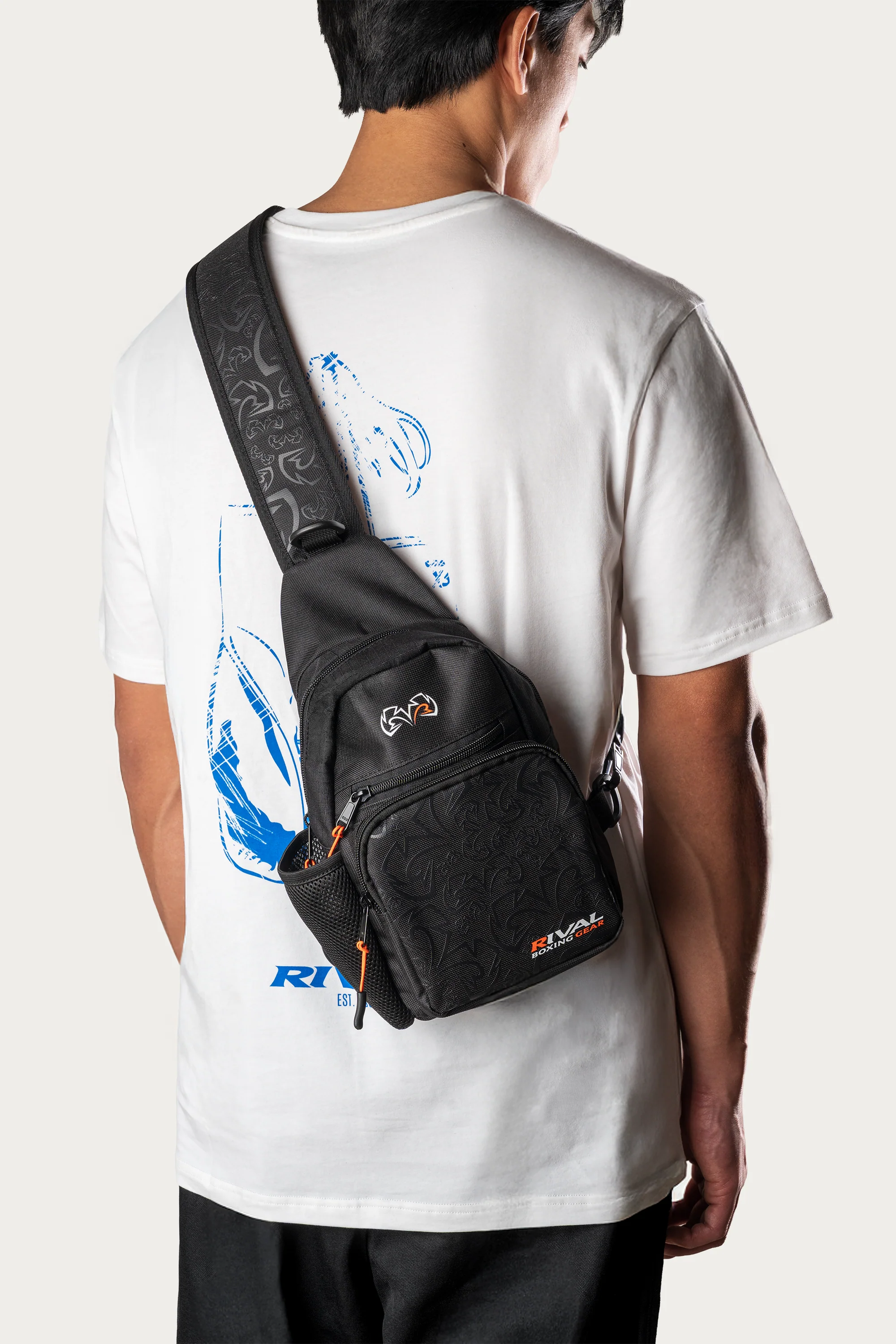 Shoulder Bag with Water Bottle Compartment - Image 7