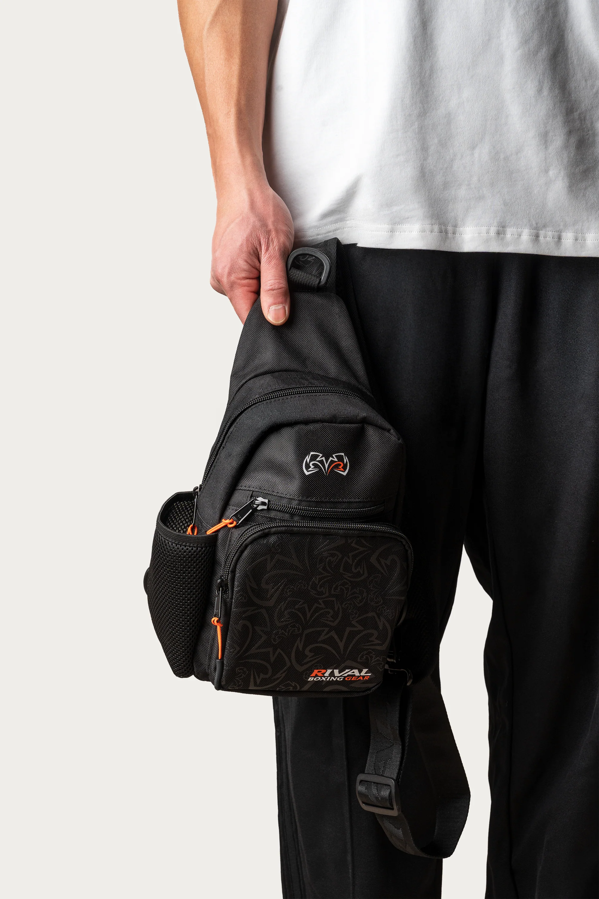 Shoulder Bag with Water Bottle Compartment - Image 8
