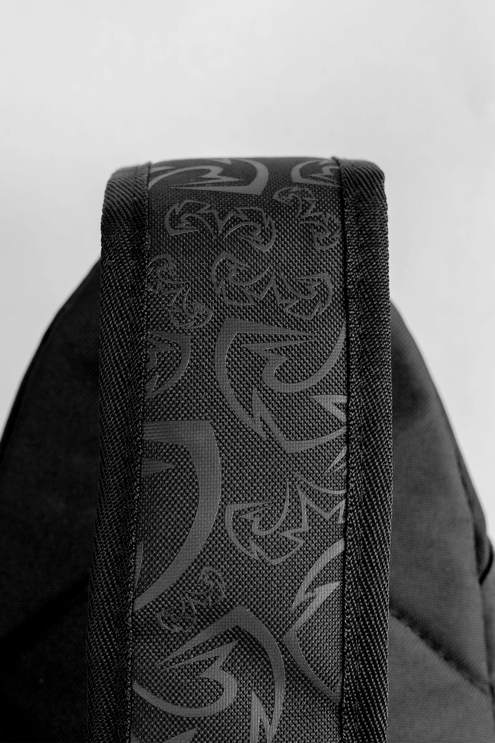 Shoulder Bag with Water Bottle Compartment - Image 9