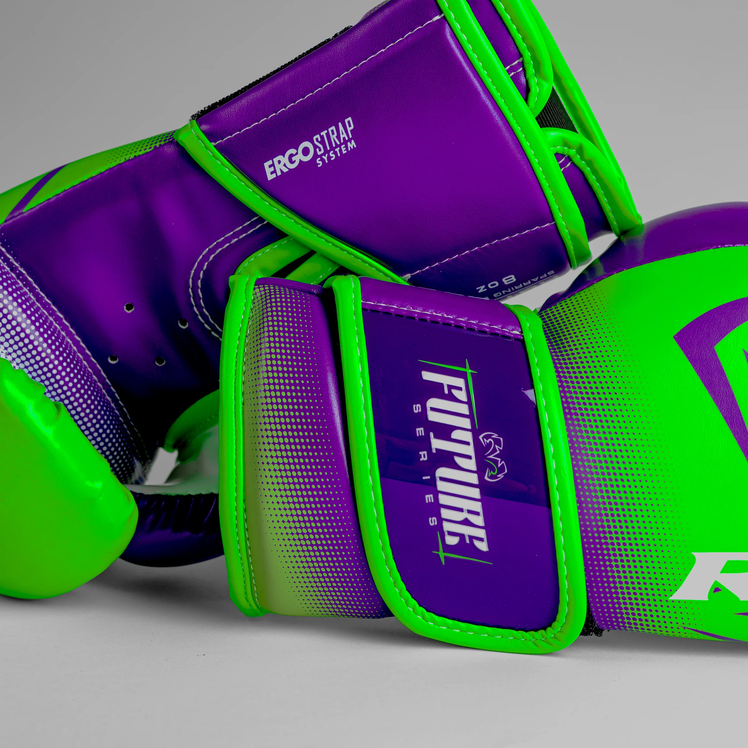 RS-FTR Future Sparring Gloves - Image 8