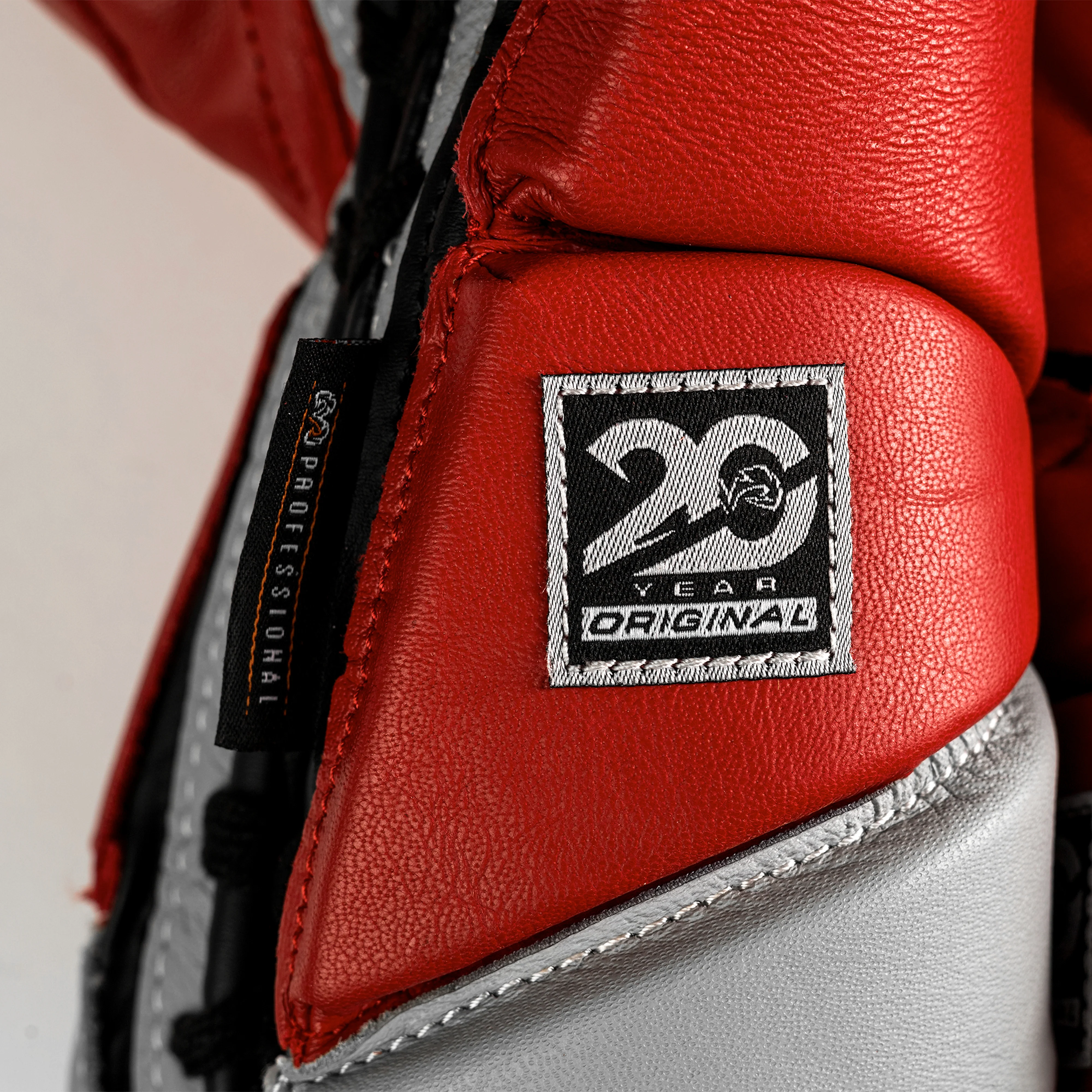 RS1 Leather Pro Sparring Gloves - Image 8
