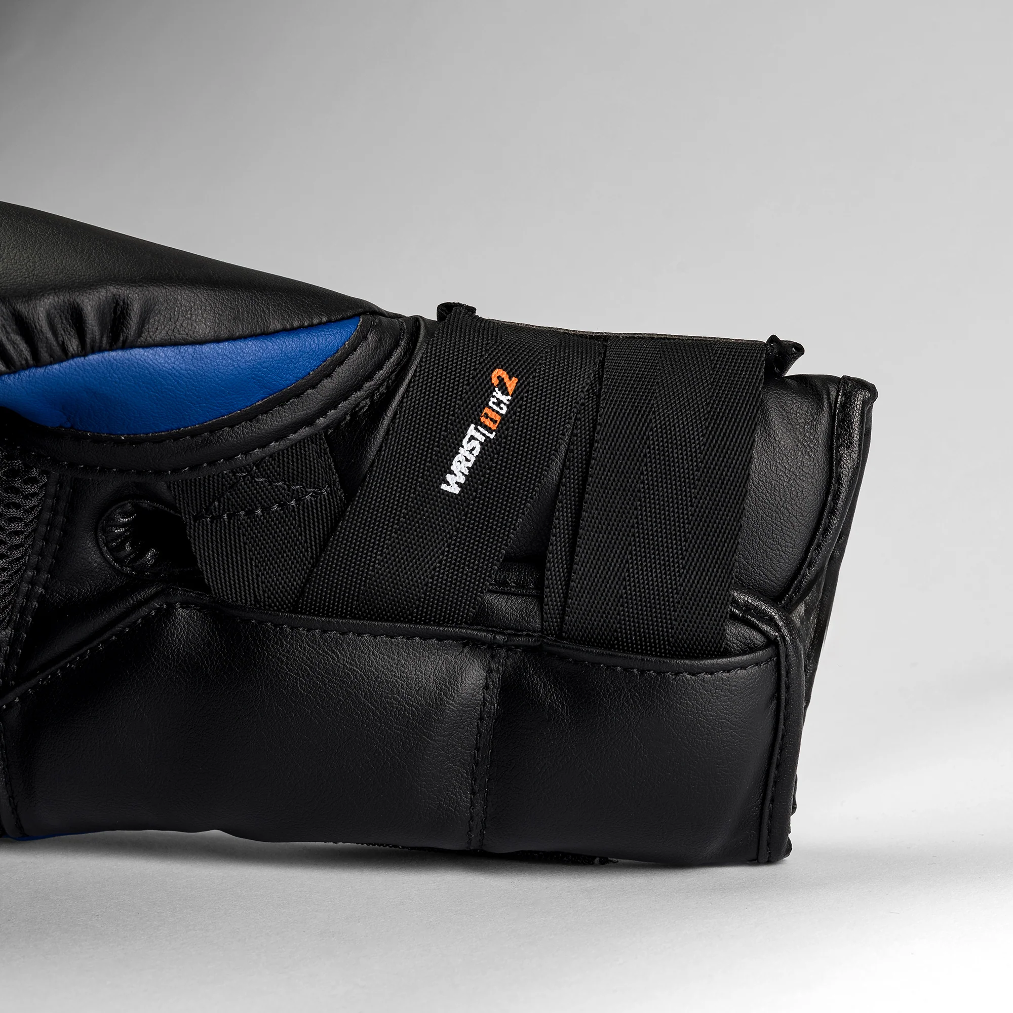 RS11V Evolution Sparring Gloves - Image 13