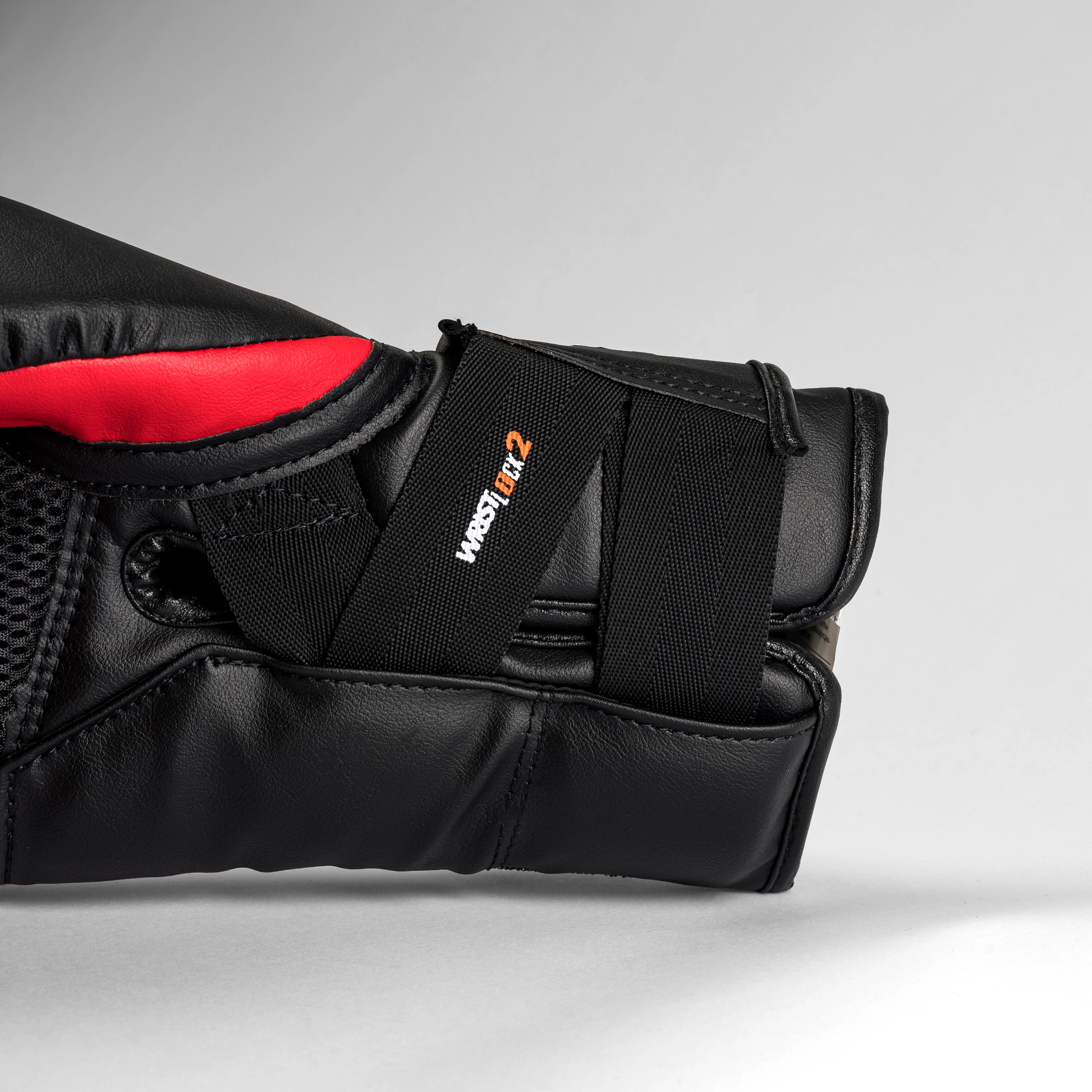 RS11V Evolution Sparring Gloves - Image 17