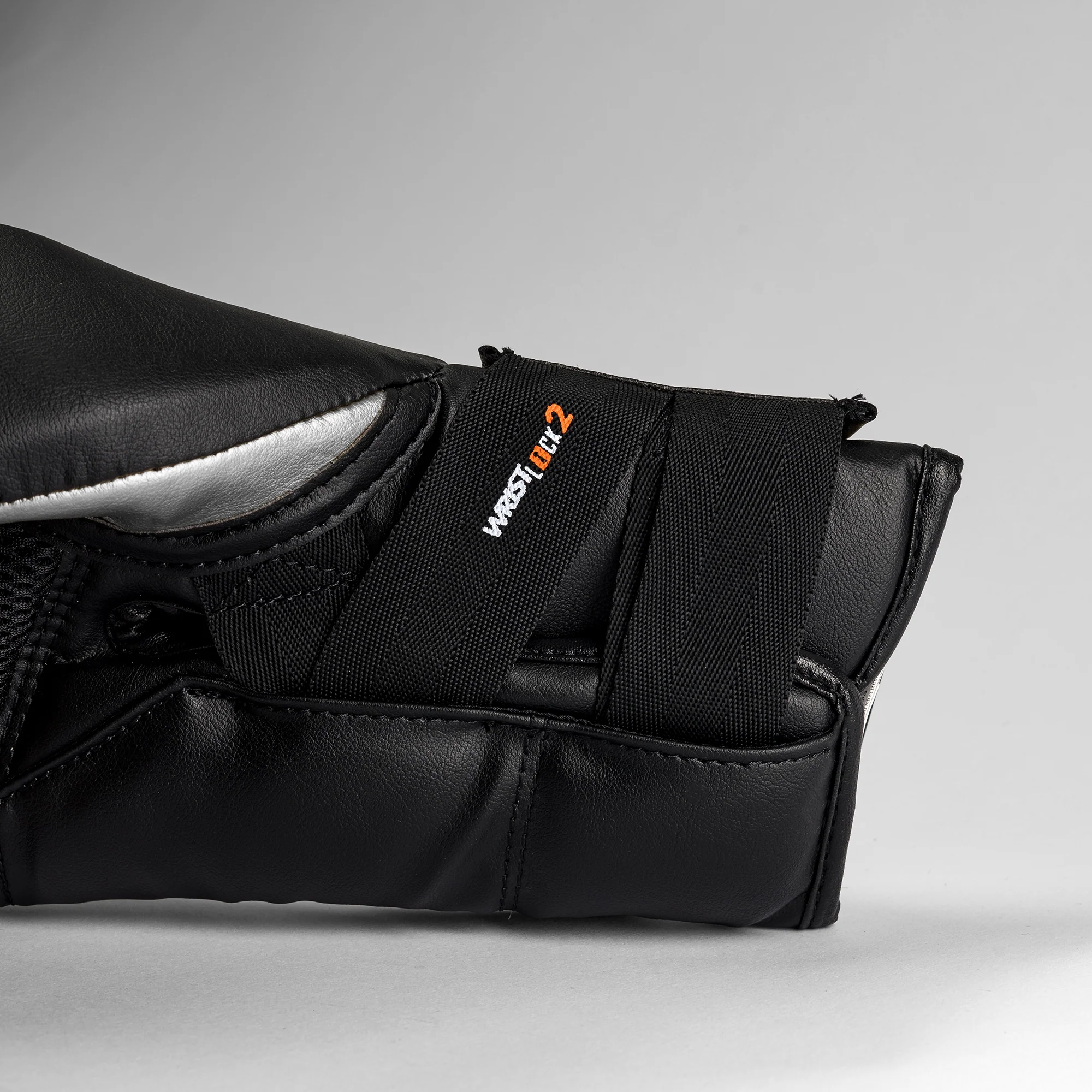 RS11V Evolution Sparring Gloves - Image 21