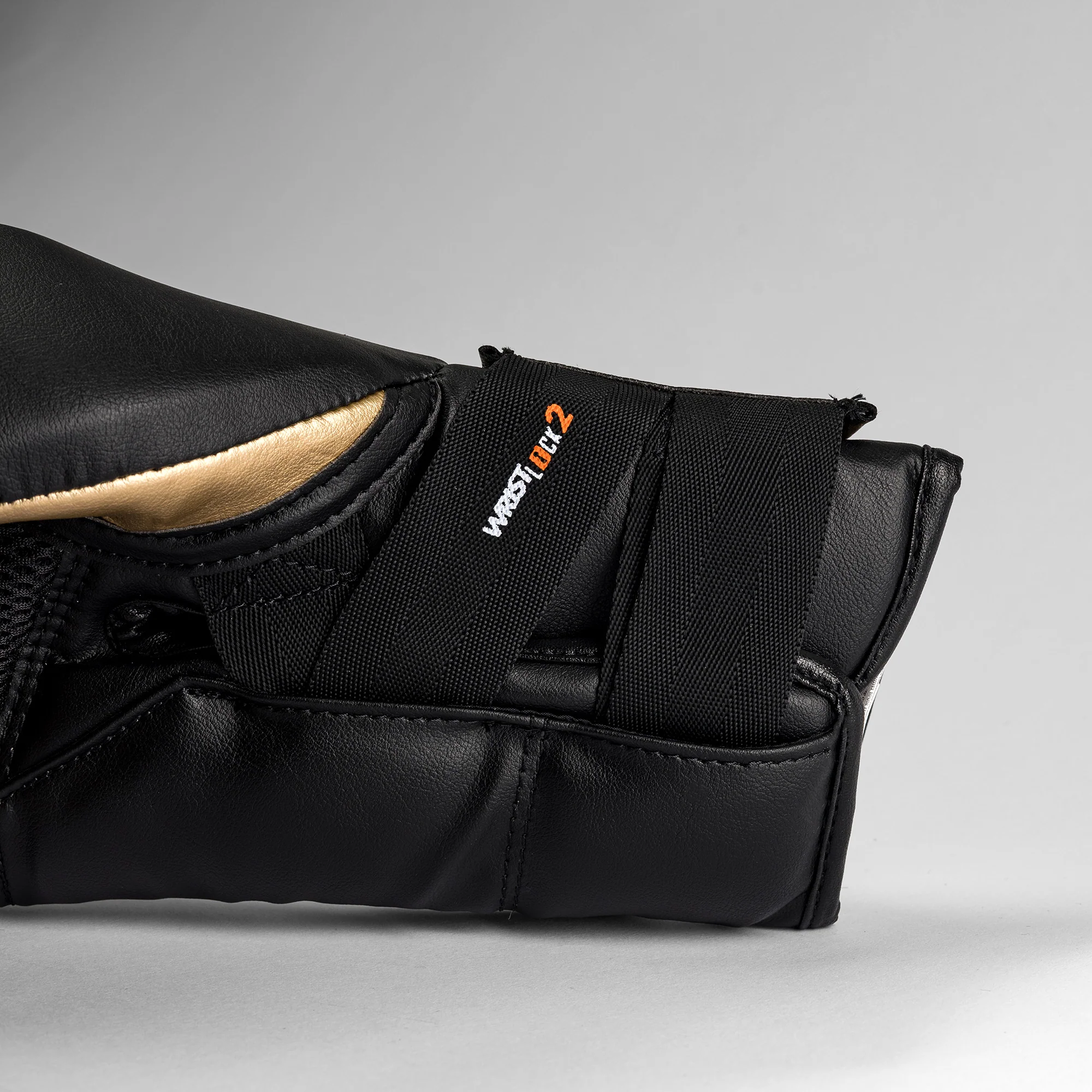 RS11V Evolution Sparring Gloves - Image 4