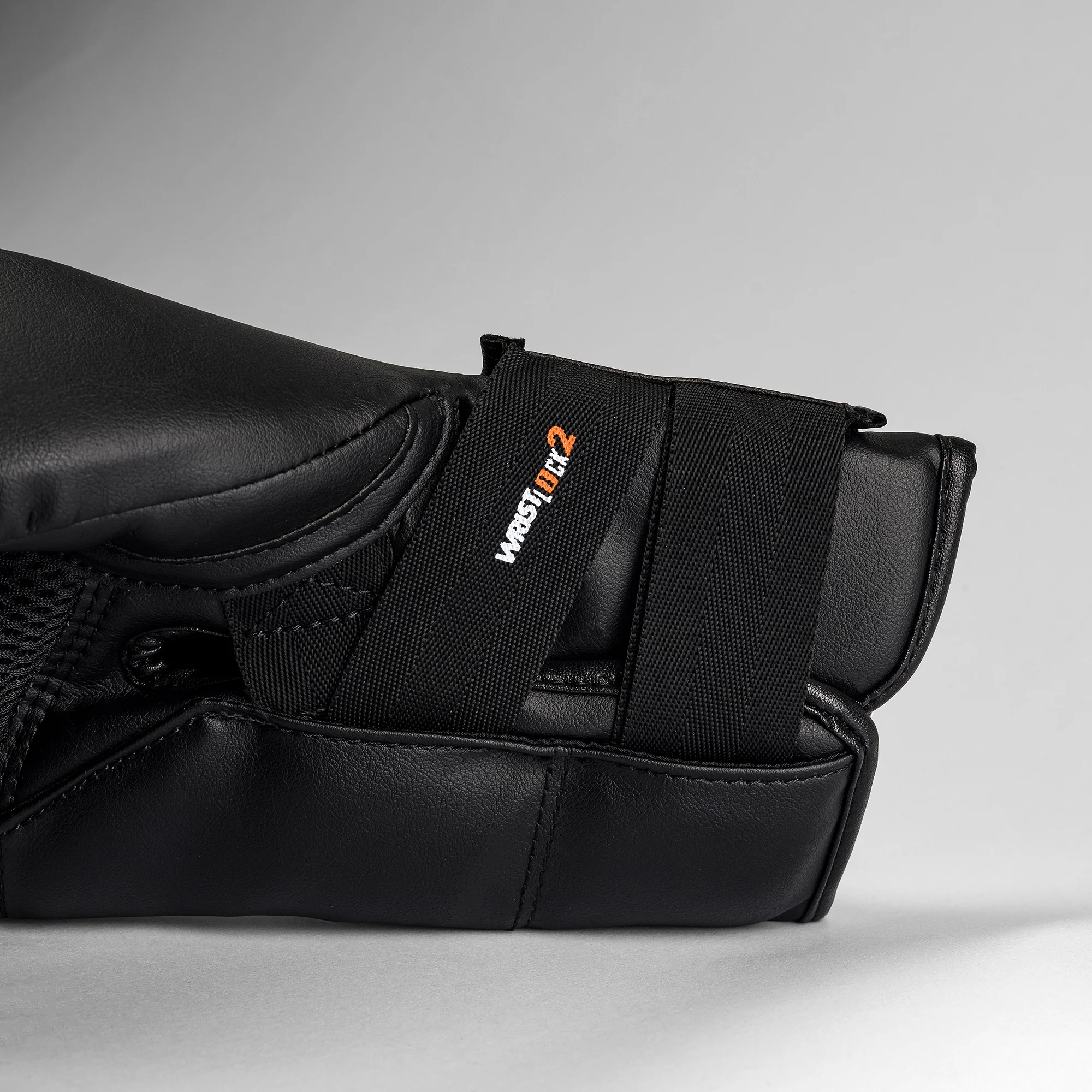 RS11V Evolution Sparring Gloves - Image 9